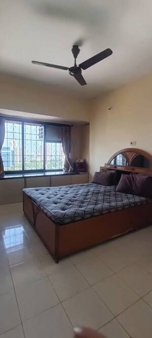 Bedroom in 2 BHK Apartment at Chembur – for Rent