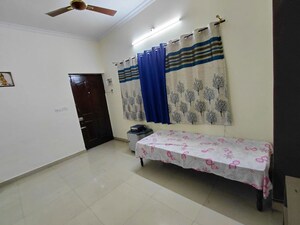 Room in 2 BHK Apartment at HSR Trinity, Bommanahalli – for Rent