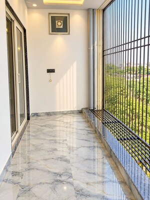 Balcony in  Builder Floor at BPTP District 3, Sector 85 – for Sale