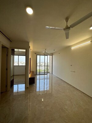 Room in 1 BHK Apartment at Hiranandani Torino, Bannerghatta – for Rent