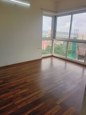 Room in 2 BHK Apartment at Parel – for Sale
