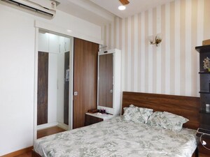 Bedroom in 2 BHK Apartment at Parel – for Sale