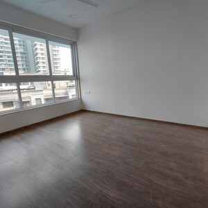 2 BHK Apartment For Rent in Group Satellite Elegance, Goregaon East