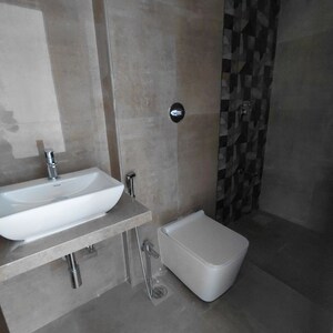 Bathroom in 2 BHK Apartment at Group Satellite Elegance, Goregaon East – for Rent