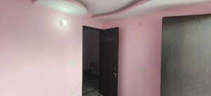 Furnished Amenities in 2 BHK Builder Floor at Dwarka Mor – for Rent