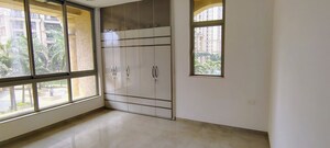 Room in 3 BHK Apartment at Hiranandavi Rodas Enclave Rosehill, Patlipada – for Sale