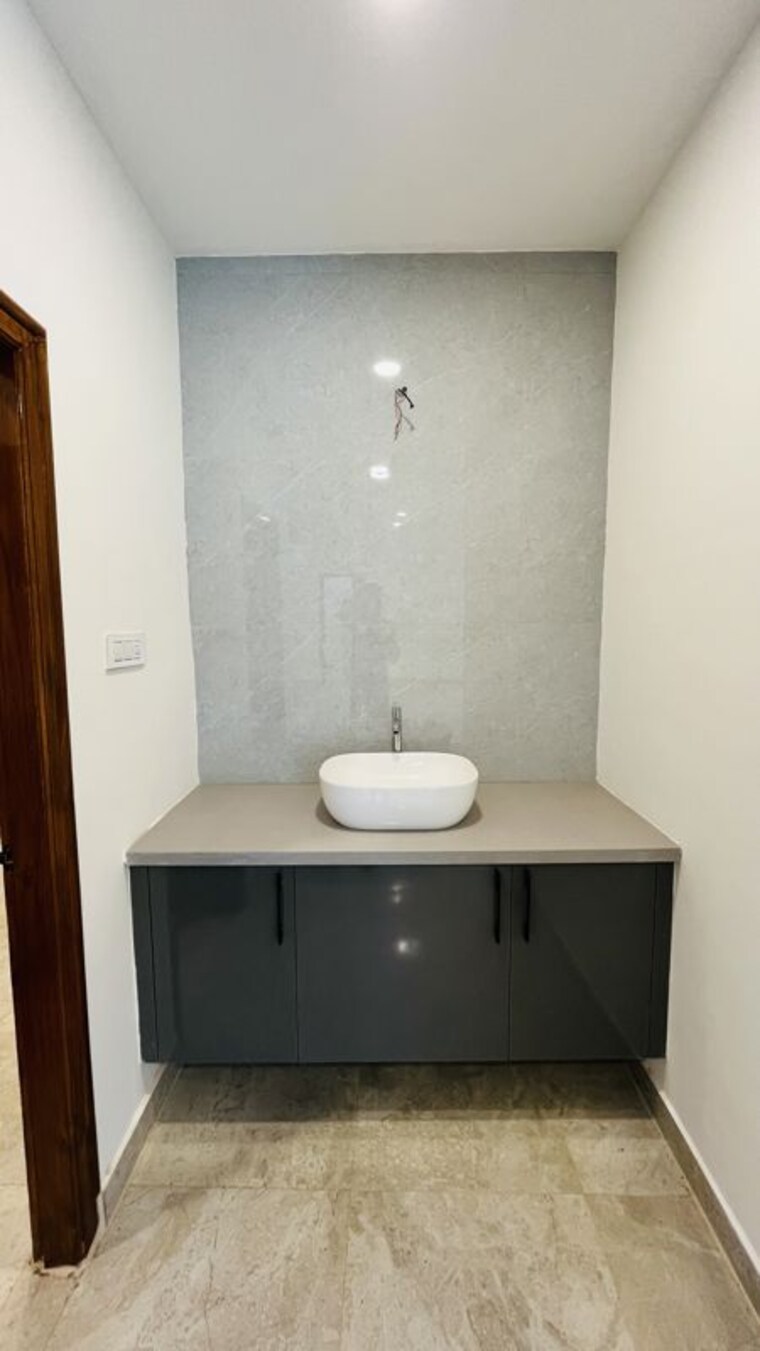 Bathroom, sri-mytri-aavasa 3.5 Bedroom 3500 Sq.Ft. Villa In Mokila Hyderabad 10769003