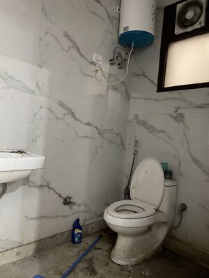 Bathroom in 1 BHK Builder Floor at Neb Sarai – for Rent