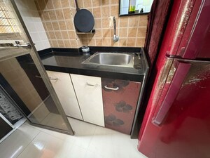 Furnished Amenities in 2 BHK Apartment at Goregaon East – for Rent