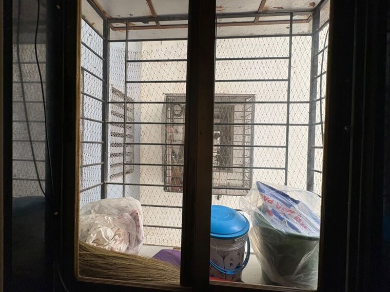 Room, goregaon east 2 Bedroom 520 Sq.Ft. Apartment In Goregaon East Mumbai 10769018