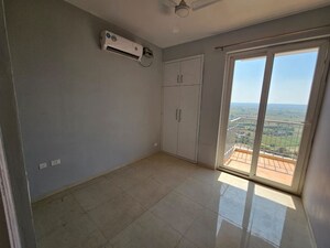 3 BHK Apartment For Rent in Pyramid Infinity, Sector 70
