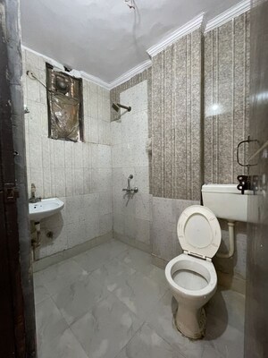 Bathroom in 2 BHK Builder Floor at Neb Sarai – for Rent