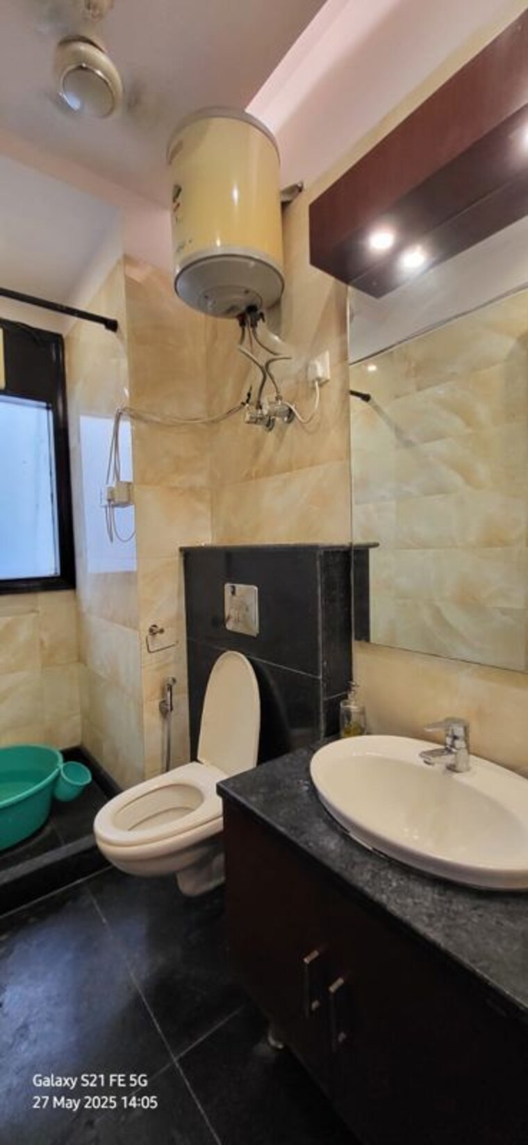 Bathroom, safdarjung enclave 3 Bedroom 1850 Sq.Ft. Apartment In Safdarjung Enclave Delhi 10769044