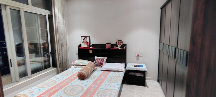 Bedroom, one-hiranandani-park-preston 3 Bedroom 1198 Sq.Ft. Apartment In Ghodbunder Road Thane 10769047