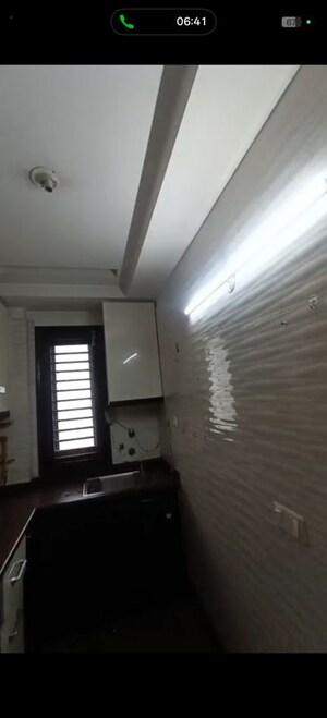 Furnished Amenities in 2 BHK Builder Floor at Lajpat Nagar I – for Rent