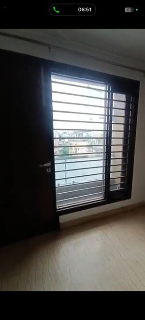 Room in 2 BHK Builder Floor at Lajpat Nagar I – for Rent