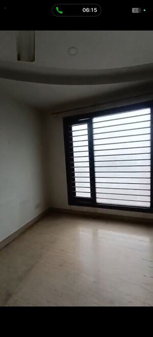Room in 2 BHK Builder Floor at Lajpat Nagar I – for Rent