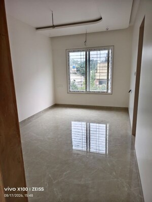 Room in 2 BHK Apartment at Kohinoor Central Park, Hinjewadi – for Sale
