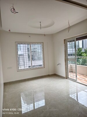 Room in 2 BHK Apartment at Kohinoor Central Park, Hinjewadi – for Sale