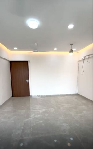 Bedroom in 2 BHK Apartment at Chembur – for Rent