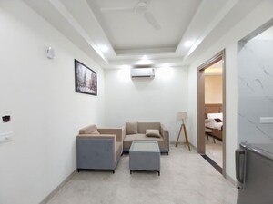 Living Room in 1 BHK Independent House at Sector 46 – for Rent