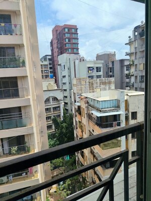 2 BHK Apartment – Exterior View View at Khar West - for Rent
