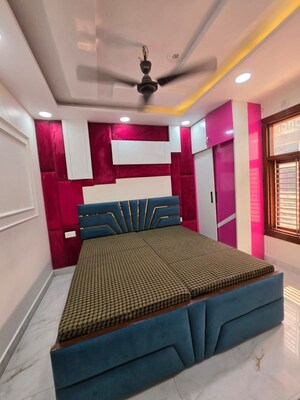 Bedroom in 3 BHK Builder Floor at Dwarka Mor – for Rent
