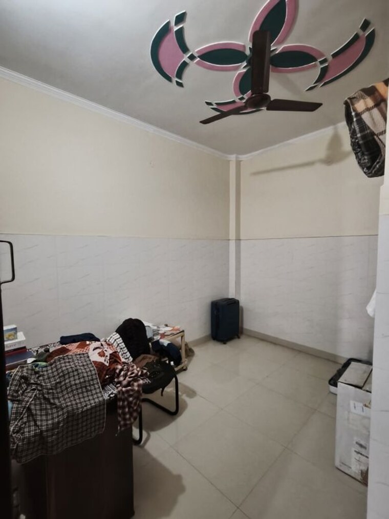 Room, dwarka mor 2 Bedroom 550 Sq.Ft. Builder Floor In Dwarka Mor Delhi 10765500