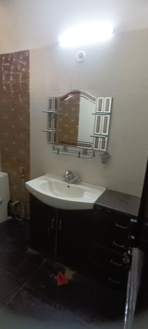 Bathroom in 3 BHK Independent House at Sector 16 – for Rent