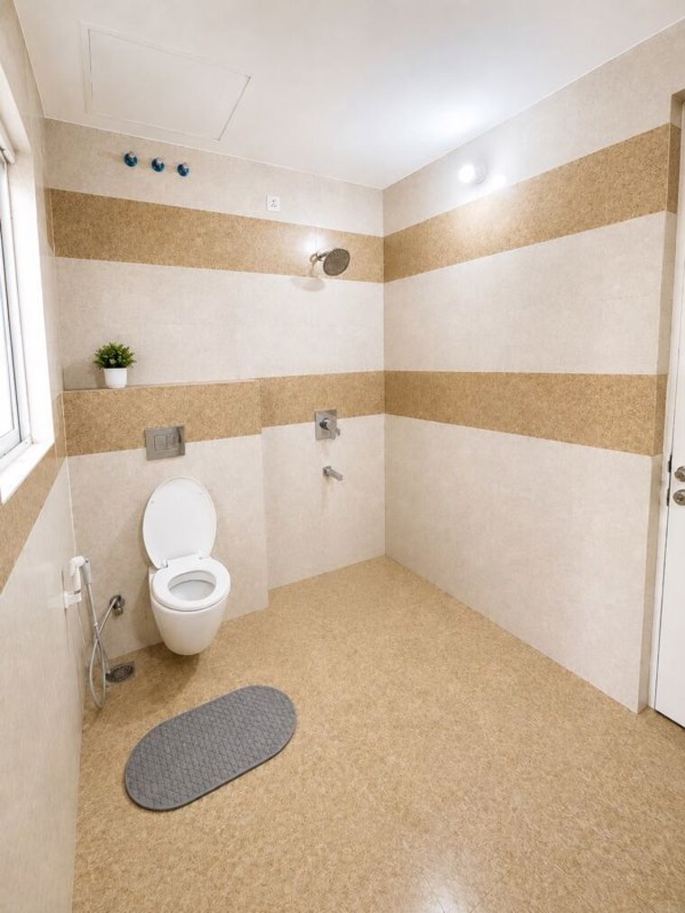 Bathroom, shalimar-paradise 4 Bedroom 2400 Sq.Ft. Villa In Faizabad Road Lucknow 10769093