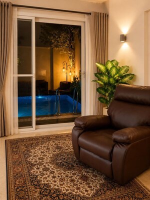 Living Room in 4 BHK Villa at Shalimar Paradise, Faizabad Road – for Rent