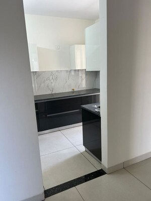 Bathroom in 3 BHK Apartment at Allwin El Spazia, Sanauli – for Rent