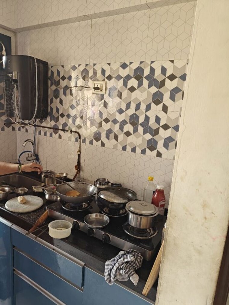Team Area, unnati-woods-chs 2 Bedroom 900 Sq.Ft. Apartment In Kasarvadavali Thane 10769121