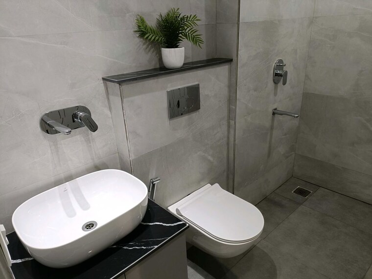 Bathroom, urban-the-zirk 3 Bedroom 1750 Sq.Yd. Apartment In Nabha Zirakpur 10769140