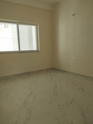 Room in 3 BHK Apartment at Kumar Megapolis Mystic, Hinjewadi – for Rent