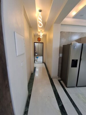 Building Lobby in 3 BHK Builder Floor at Uppal Southend, Sector 49 – for Rent