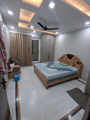 Bedroom in 3 BHK Builder Floor at Uppal Southend, Sector 49 – for Rent
