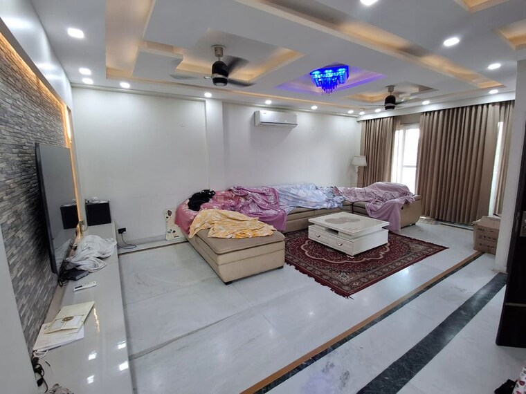 Bedroom, uppal-southend 3 Bedroom 2400 Sq.Ft. Builder Floor In Sector 49 Gurgaon 10769164