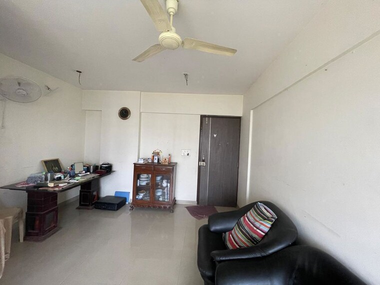 Living Room, shah-royale 2 Bedroom 850 Sq.Ft. Apartment In Kharghar Navi Mumbai 10769163