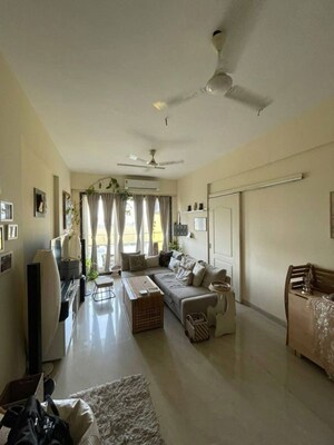 1 BHK Apartment For Rent in Abhishek Apartment Andheri West, Andheri West