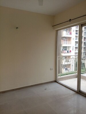 3 BHK Apartment For Rent in Mahagun My Woods, Sector 16c Greater Noida