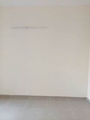 Room in 3 BHK Apartment at Mahagun My Woods, Sector 16c Greater Noida – for Rent