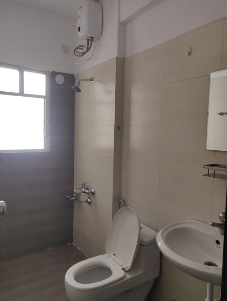 Bathroom, rachana-bella-casa 2 Bedroom 816 Sq.Ft. Apartment In Baner Pune 10769208