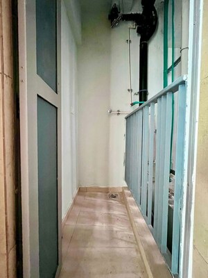 Building Lobby in 1 BHK Apartment at Kalpataru Immensa, Kolshet Road – for Sale