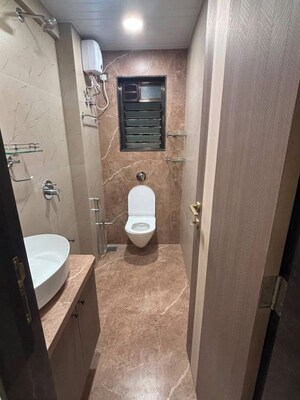Bathroom in 1 BHK Apartment at Ekta Heights Khar West, Khar West – for Rent