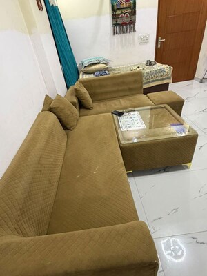 Living Room in 1 BHK Apartment at Sainik Farm – for Rent