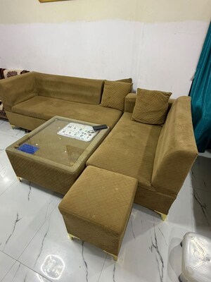 Living Room in 1 BHK Apartment at Sainik Farm – for Rent