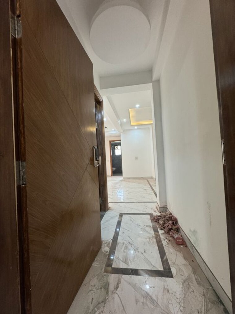 Room, chattarpur 3 Bedroom 1500 Sq.Ft. Apartment In Chattarpur Delhi 10769291