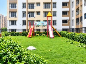 2 BHK Apartment For Sale in Bhakti Pearl, Kasarvadavali