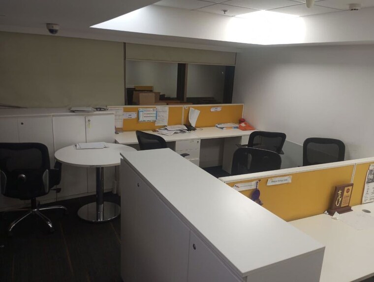 Team Area, solitaire-corporate-park Commercial Office Space 2700 Sq.Ft. In Andheri East Mumbai 10767925